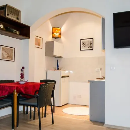 Piadeno - Central And Comfortable Ploce (Dubrovnik-Neretva)